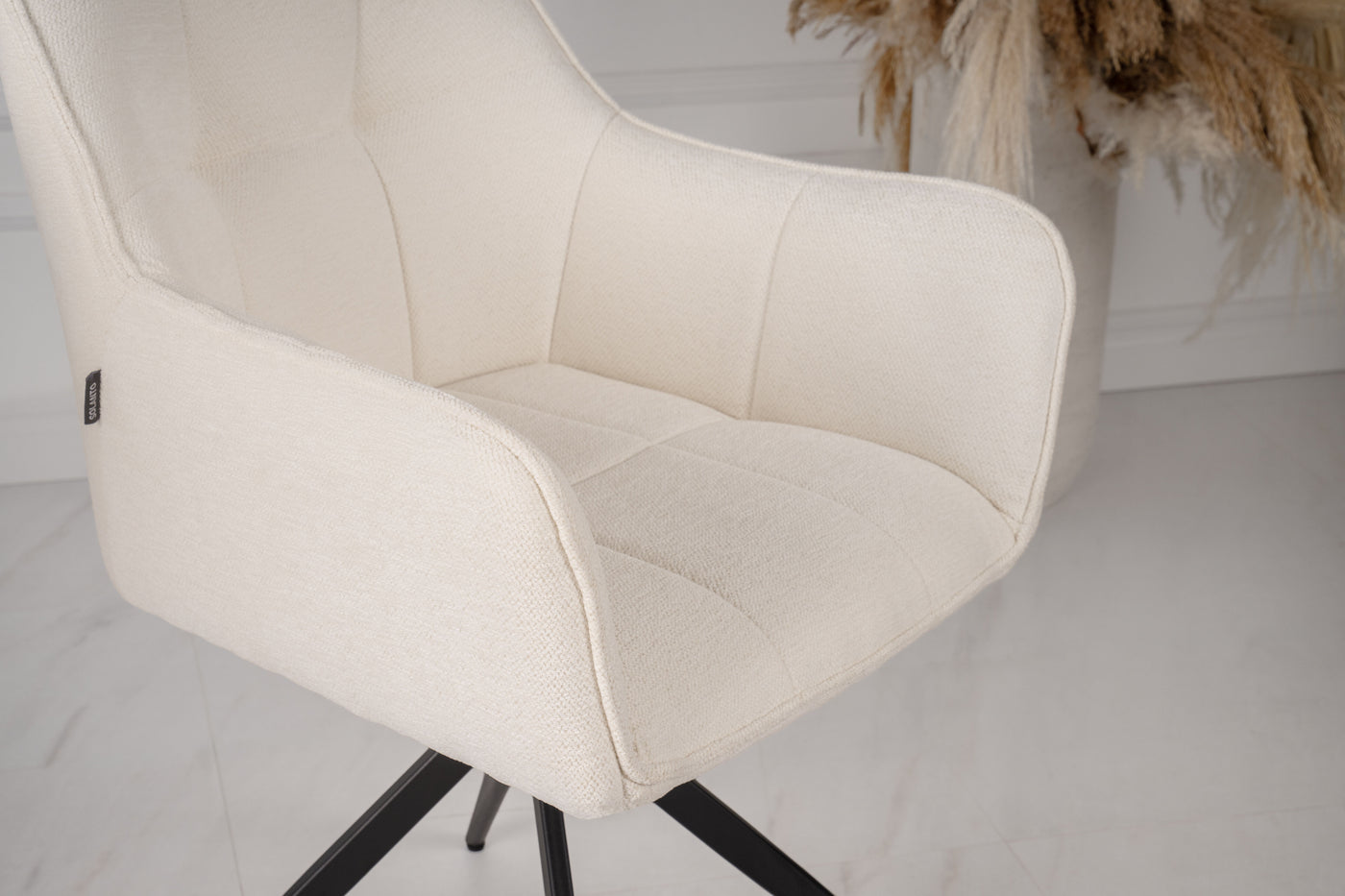 Kresliukas-Aura #spalva_balta