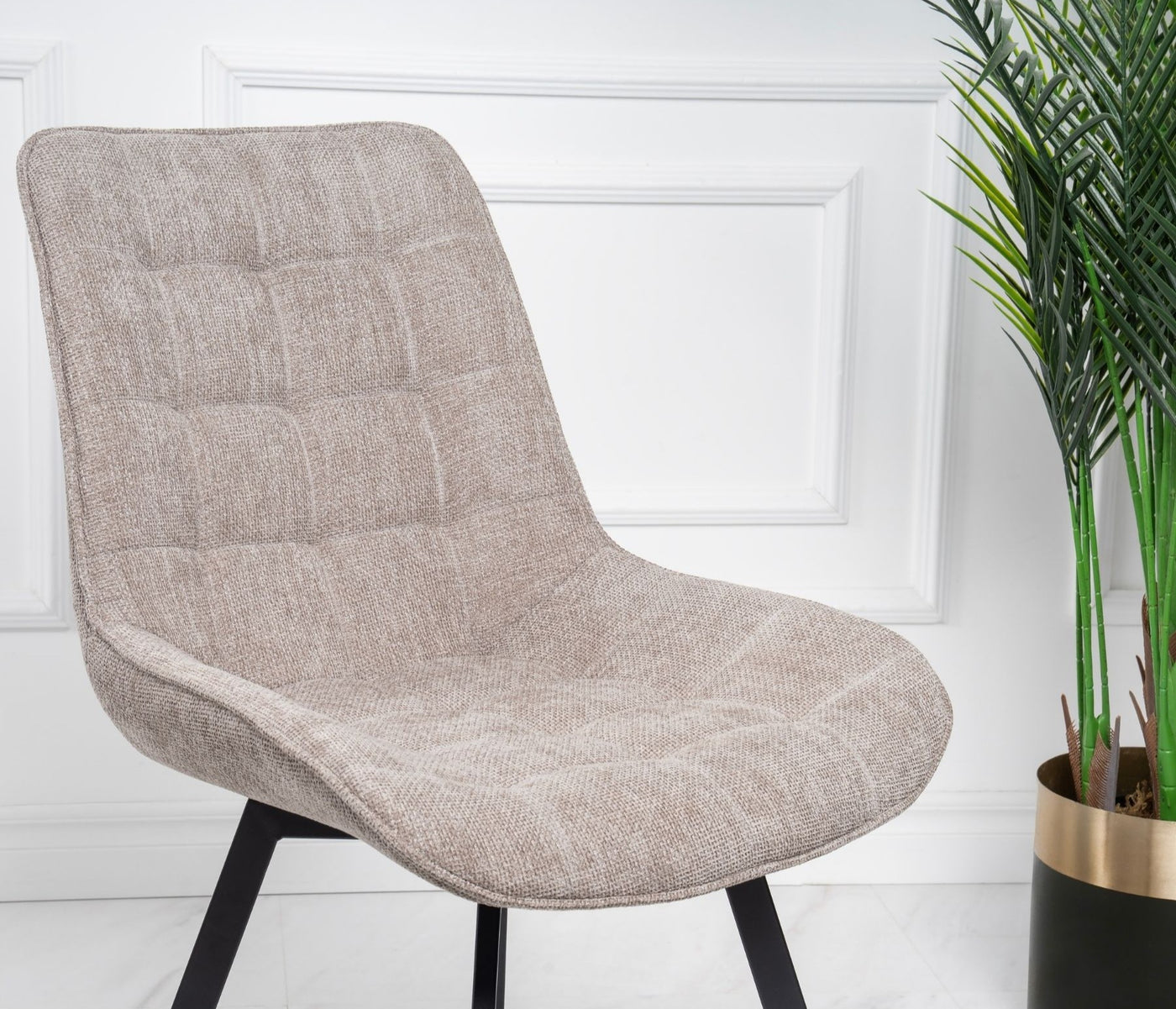 Kede Nicola #spalva_ruda-crido-04