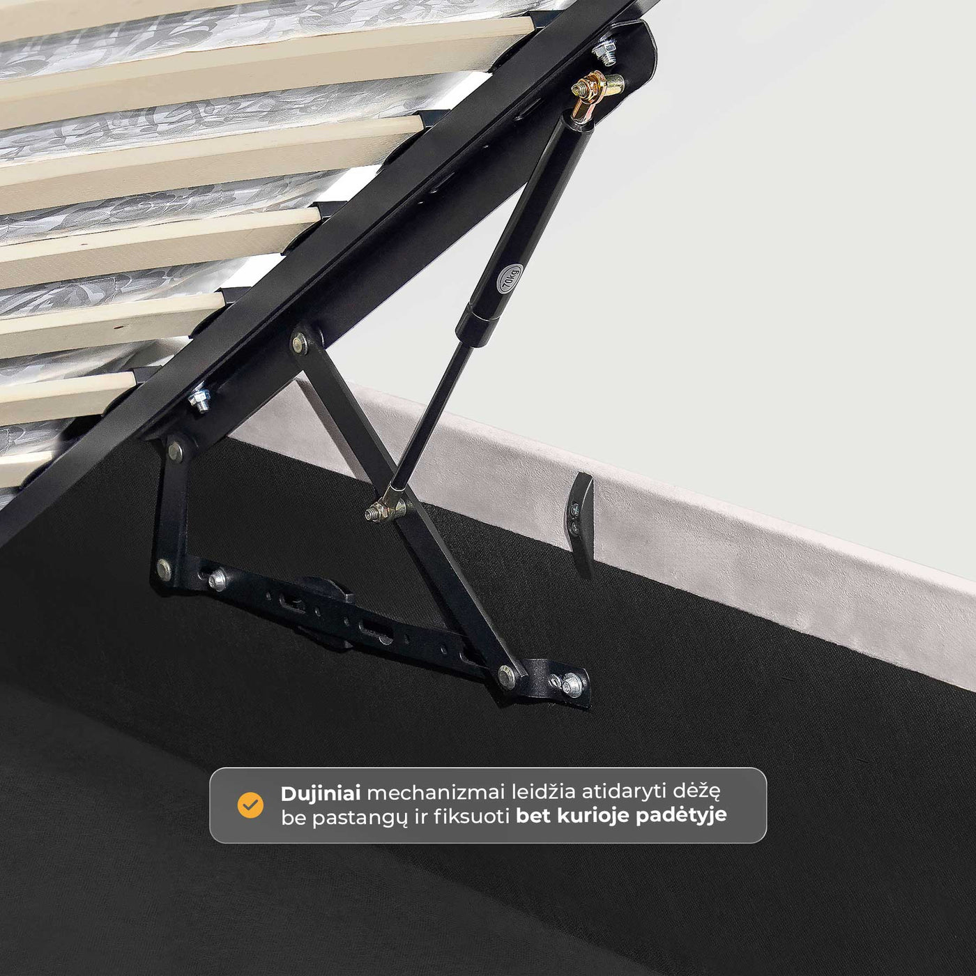 Miegamojo-lova-Topas #spalva_sviesiai-pilka-sahara